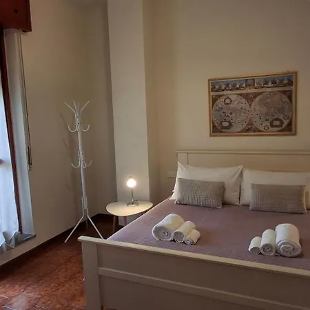 Gaudi *